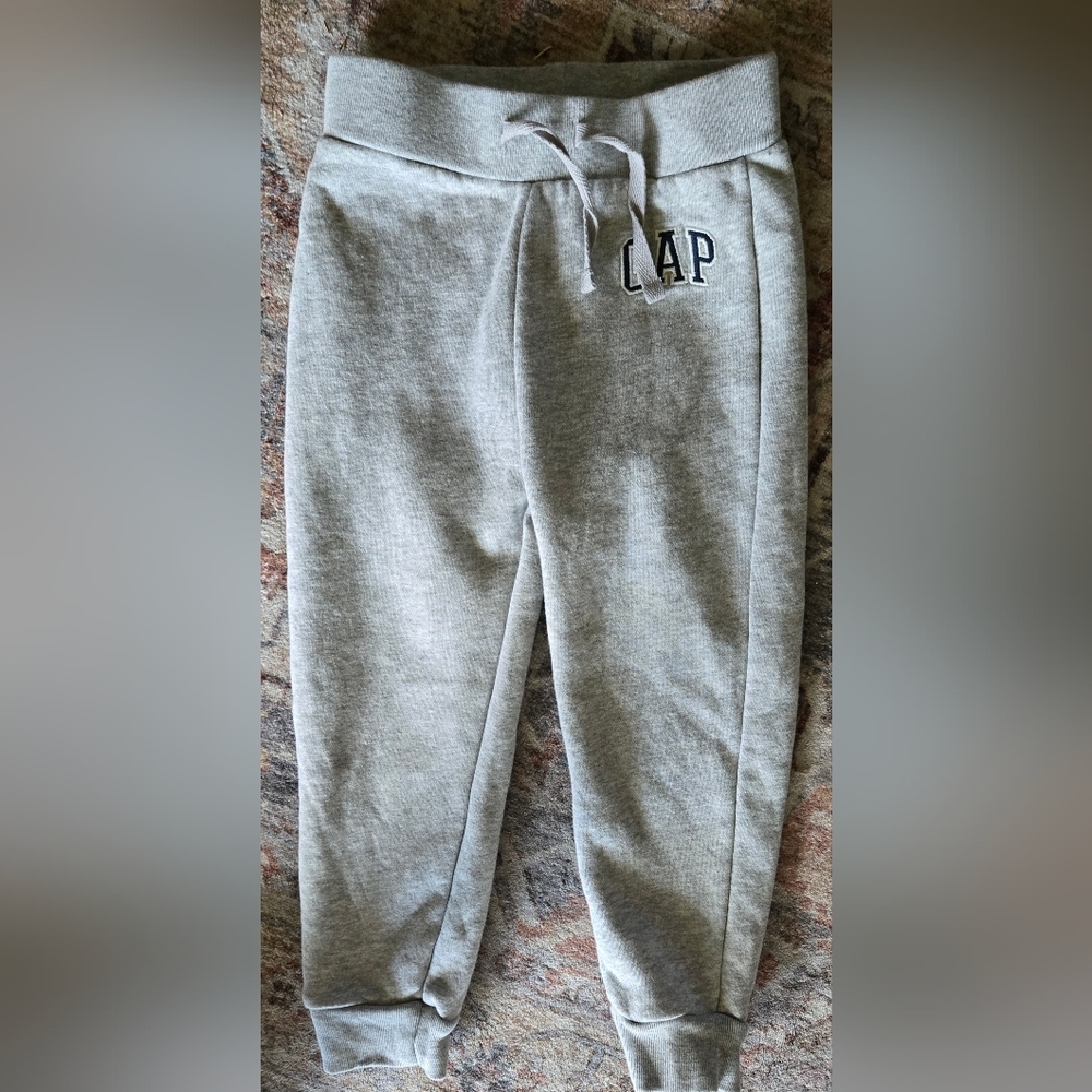 GAP Gray  Boys Joggers Soft Cotton-Blend Tapered Fit Blokecore